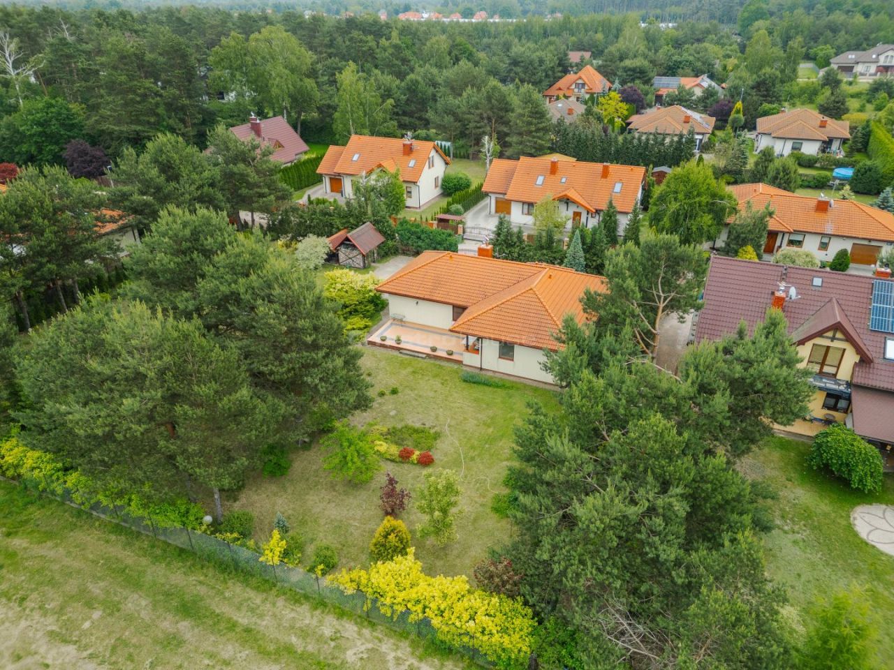 dom wolnostojący, 4 pokoje Borowa Góra. Zdjęcie 22