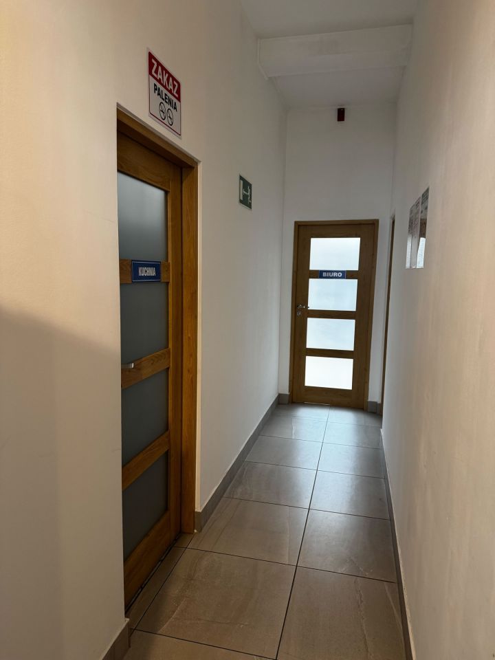 Lokal Tychy Centrum, al. Bielska. Zdjęcie 8