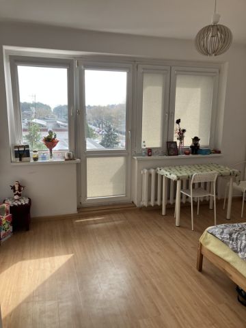 Mieszkanie 3-pokojowe Bydgoszcz Wyżyny, ul. Łomżyńska. Zdjęcie 1