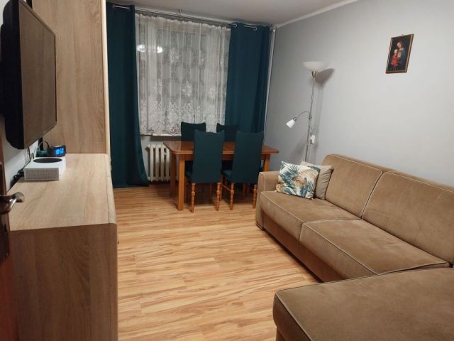 Mieszkanie 3-pokojowe Olsztyn Pojezierze, pl. Plac Konstytucji 3 Maja. Zdjęcie 1