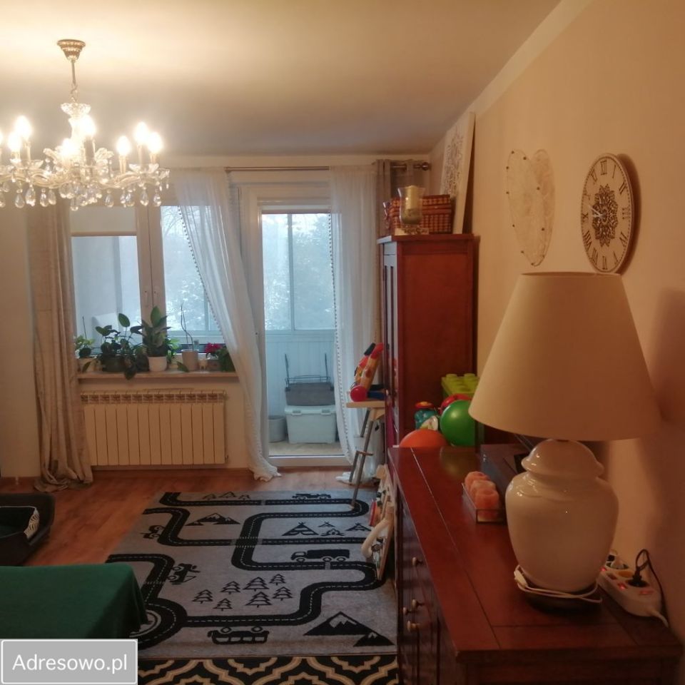 Mieszkanie 3-pokojowe Zegrze Południowe, ul. Osiedle Wojskowe