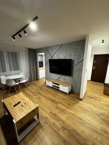 Mieszkanie 2-pokojowe Bełchatów. Zdjęcie 1