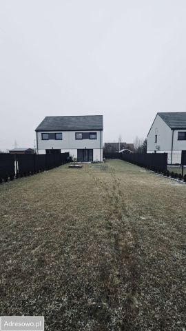 bliźniak, 4 pokoje Wilkszyn, ul. Świętej Jadwigi. Zdjęcie 1