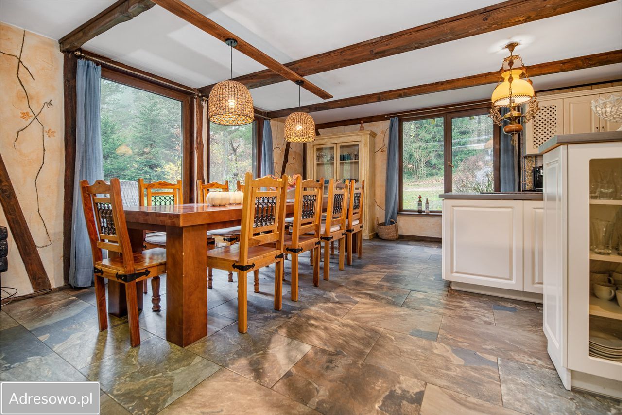 dom wolnostojący, 10 pokoi Zezuj. Zdjęcie 7