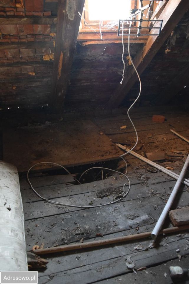 Mieszkanie 3-pokojowe Zalesie. Zdjęcie 2