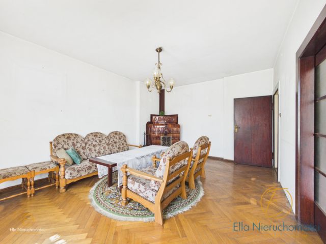 dom szeregowy, 4 pokoje Legnica, ul. Świerkowa. Zdjęcie 2