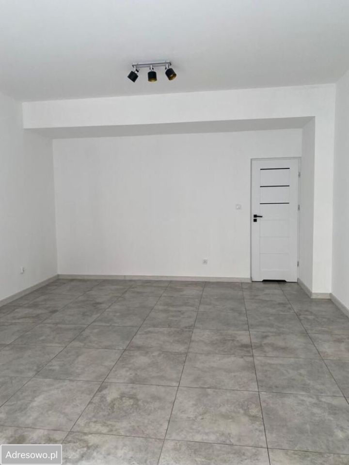 Lokal Katowice Śródmieście, ul. Fryderyka Chopina. Zdjęcie 2