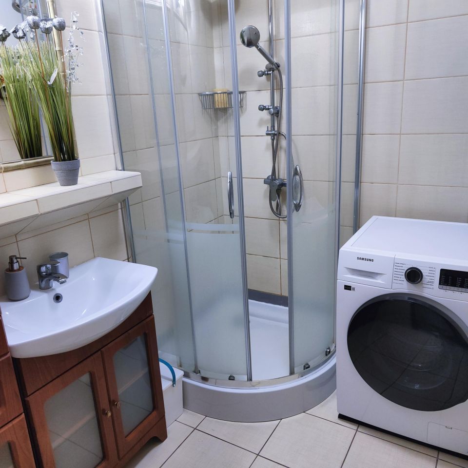 Mieszkanie 3-pokojowe Świnoujście Centrum, ul. Jarosława Dąbrowskiego. Zdjęcie 9