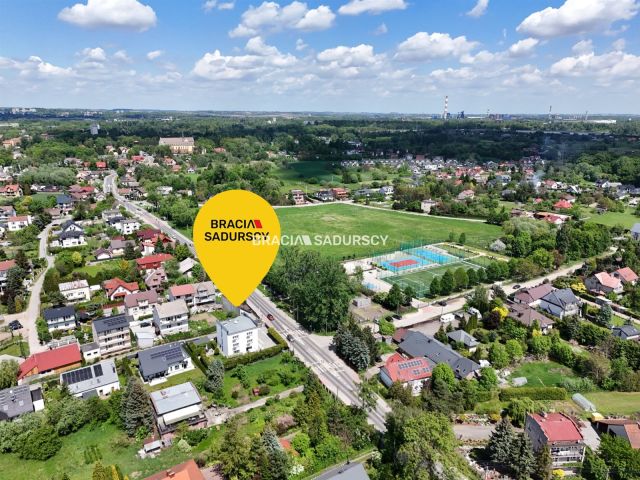 dom wolnostojący, 7 pokoi Kraków Nowa Huta, ul. Klasztorna. Zdjęcie 20