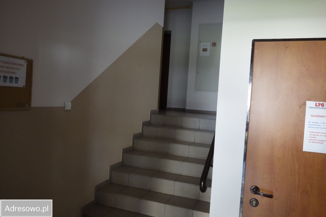 Mieszkanie 3-pokojowe Krosno, ul. Piaskowa. Zdjęcie 9