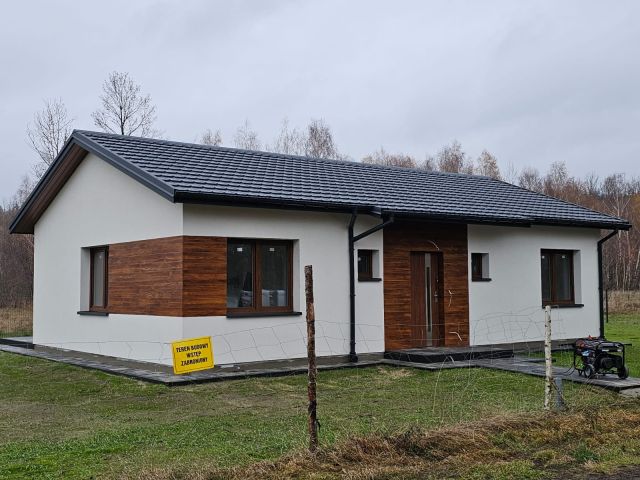 dom wolnostojący, 3 pokoje Chlebów, Chlebów. Zdjęcie 2