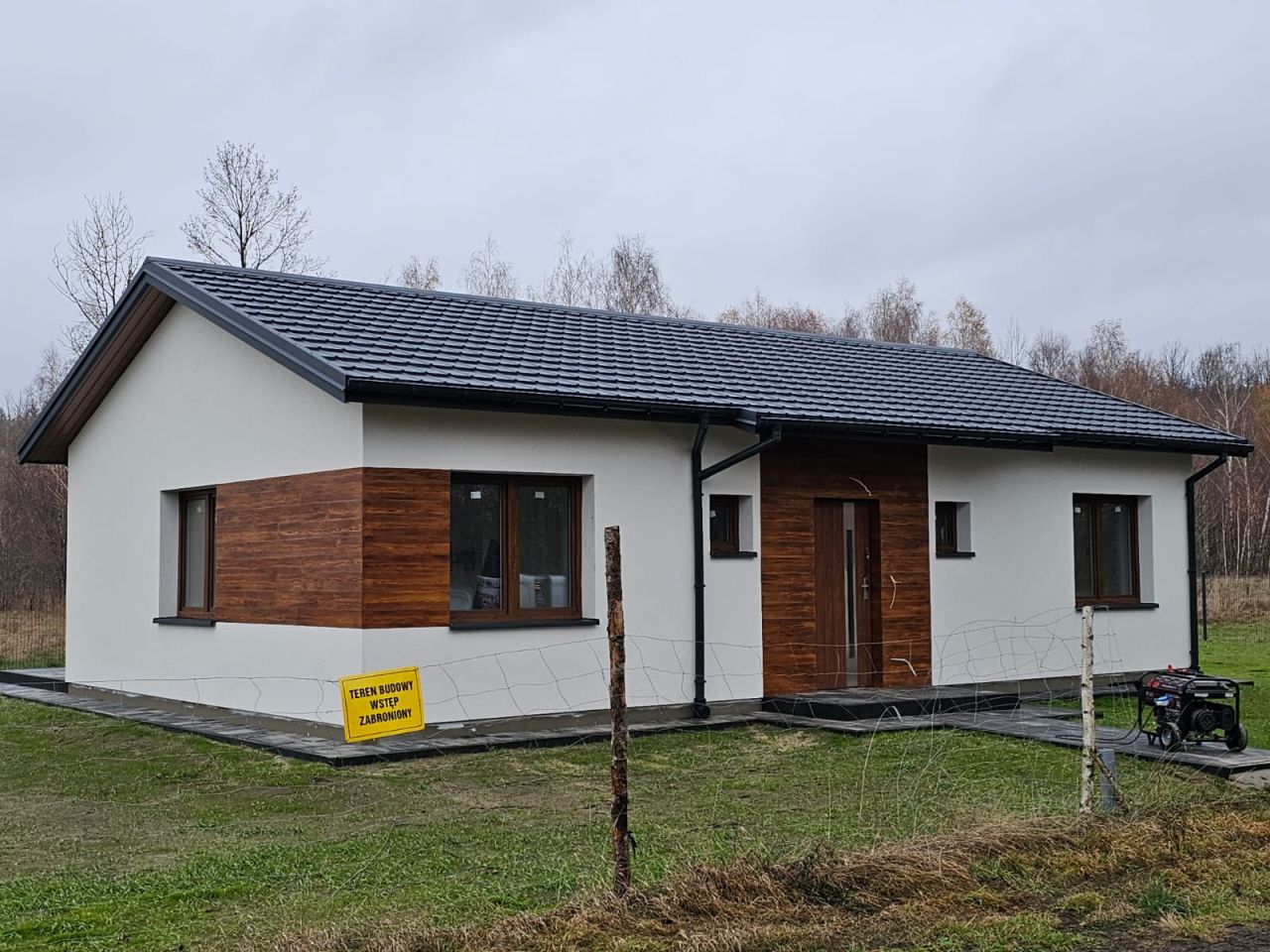 dom wolnostojący, 3 pokoje Chlebów, Chlebów. Zdjęcie 2