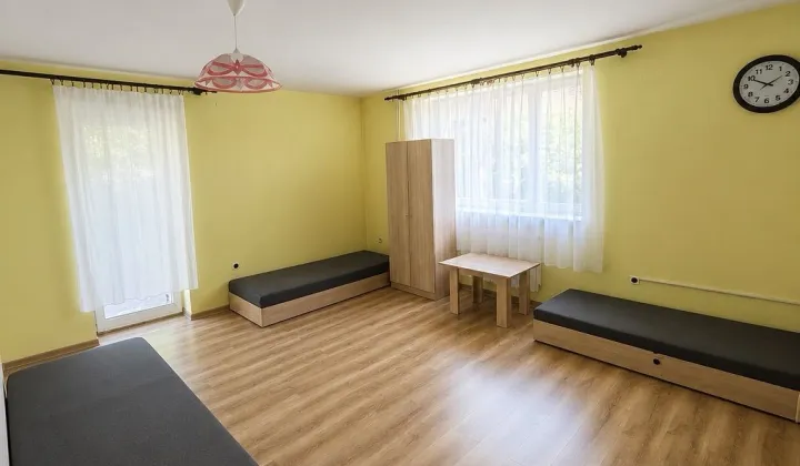 dom wolnostojący, 6 pokoi Żagań
