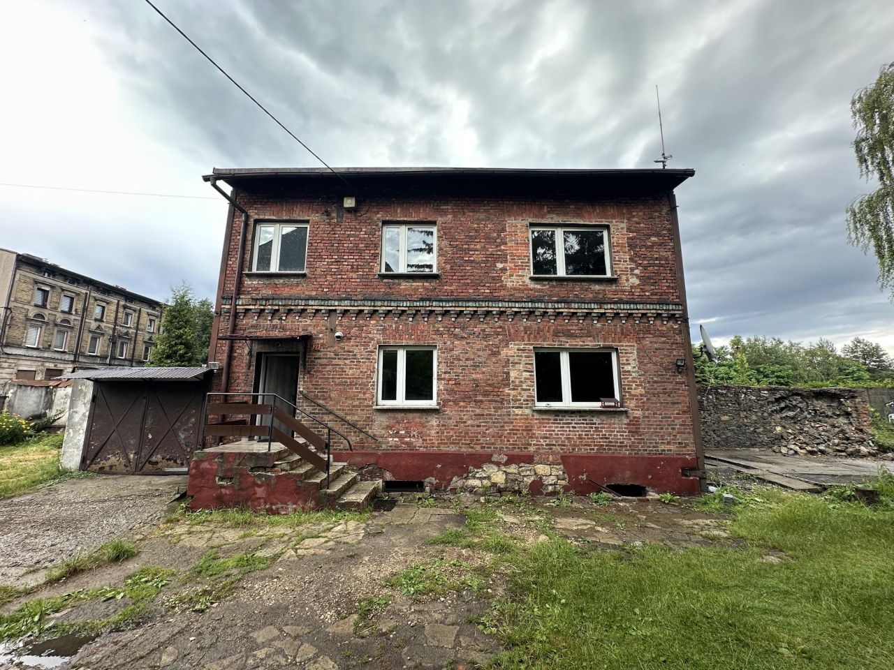 dom wolnostojący Piekary Śląskie Szarlej, ul. 1 Maja. Zdjęcie 2