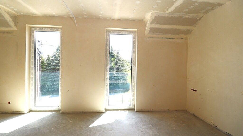 dom szeregowy, 4 pokoje Sułków. Zdjęcie 9