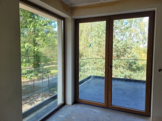 dom wolnostojący, 5 pokoi Złotokłos. Zdjęcie 20