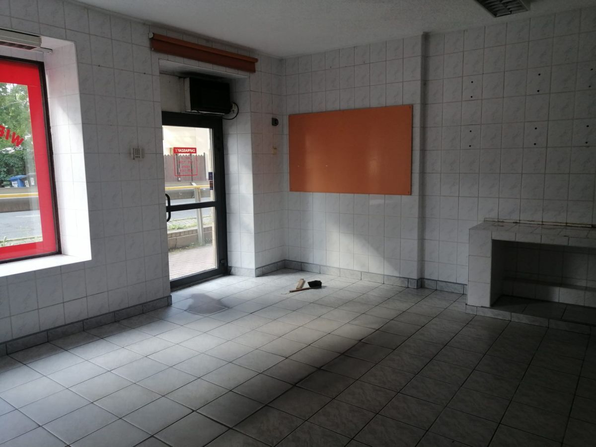 Lokal Jelenia Góra Sobieszów, ul. Cieplicka. Zdjęcie 5