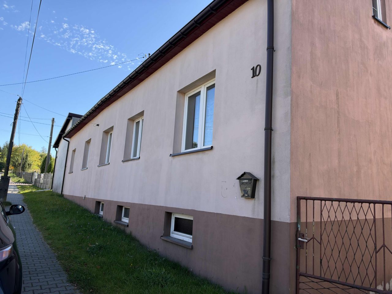 dom wolnostojący, 5 pokoi Zawiercie Kromołów, ul. Harcerska. Zdjęcie 1
