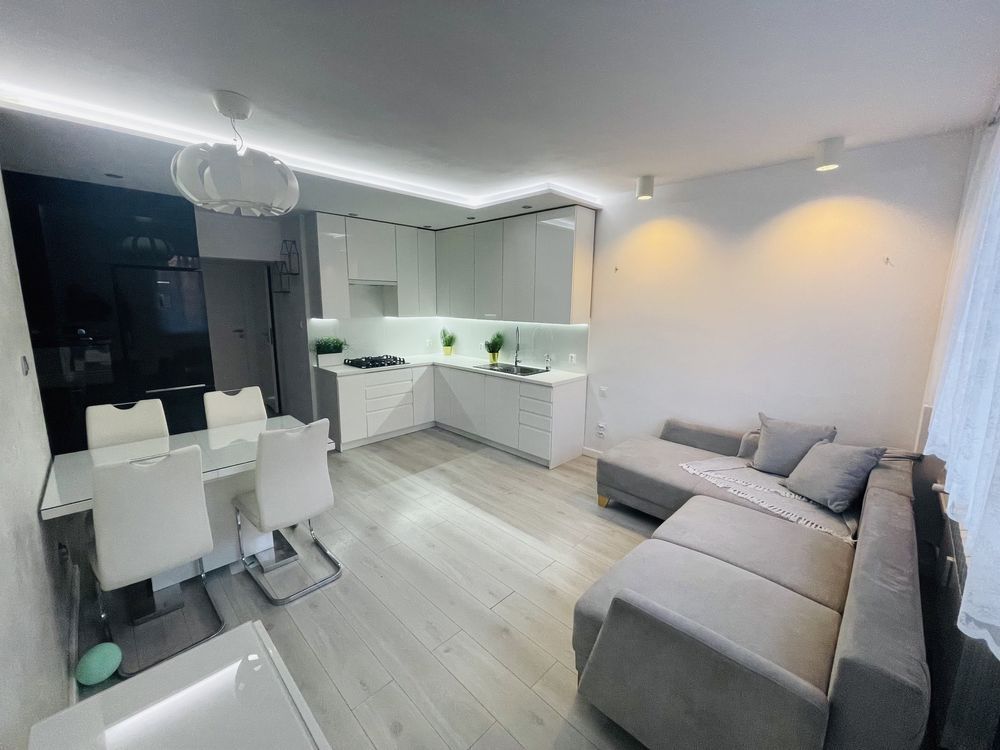 Mieszkanie 3-pokojowe Łódź Górna, ul. Konstantego Ciołkowskiego. Zdjęcie 1