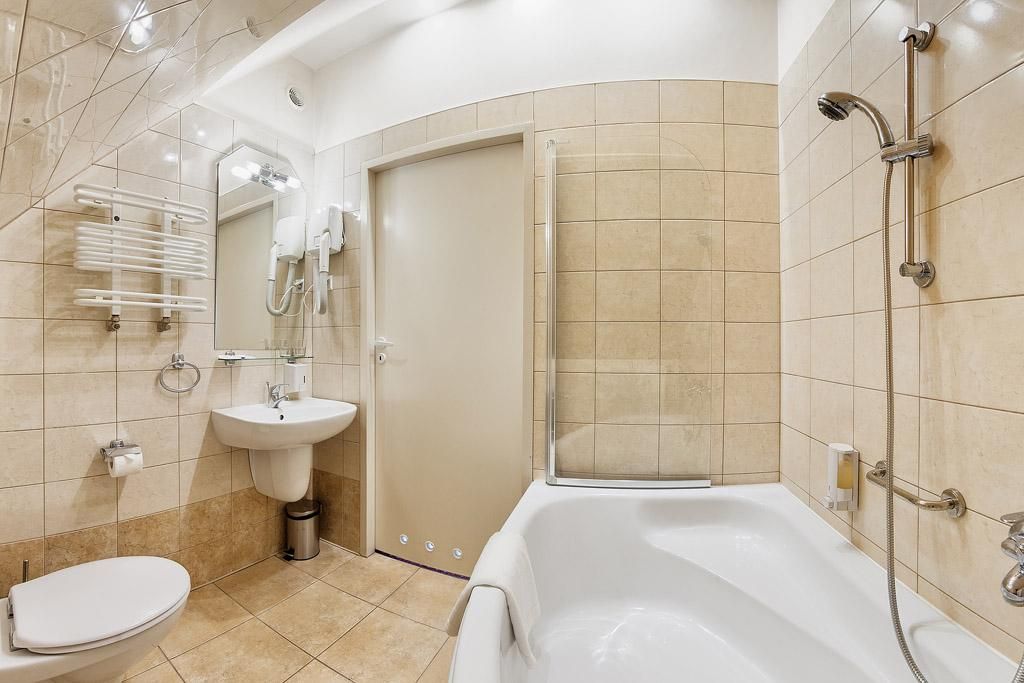 Hotel/pensjonat Plewiska, ul. Grunwaldzka. Zdjęcie 9