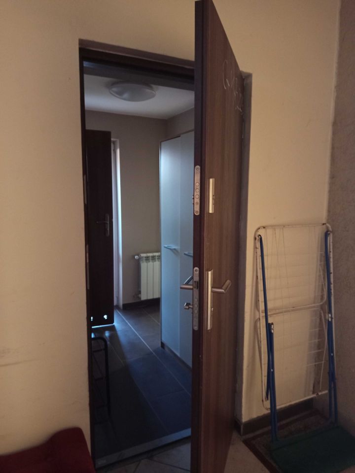 Mieszkanie 1-pokojowe Piaseczno. Zdjęcie 2