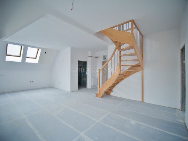 Mieszkanie 3-pokojowe Grodków, rynek Rynek. Zdjęcie 1