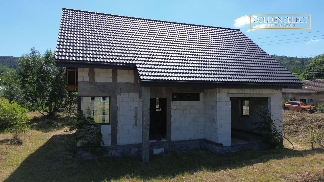 dom wolnostojący, 4 pokoje Jodłownik. Zdjęcie 2