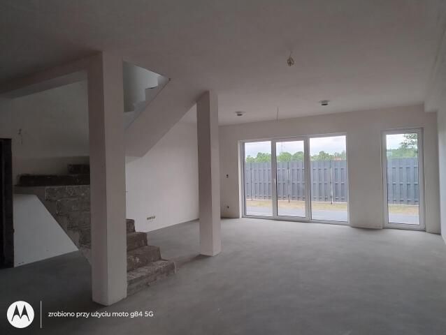 dom szeregowy, 4 pokoje Tobolice, ul. Bliska. Zdjęcie 2