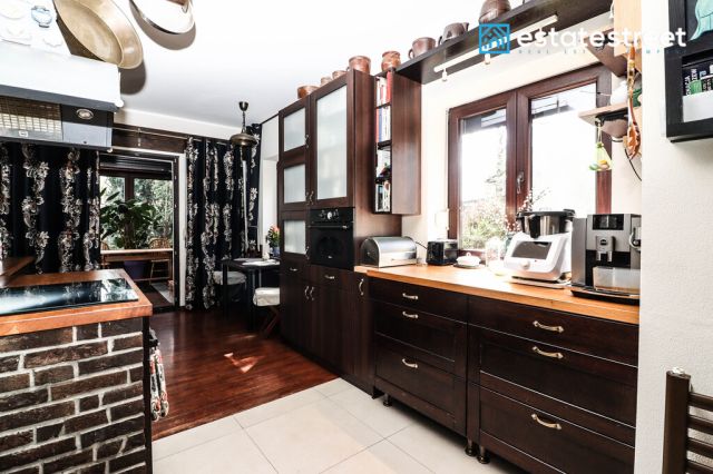 dom wolnostojący, 7 pokoi Kraków Bronowice, ul. Józefa Chełmońskiego. Zdjęcie 5