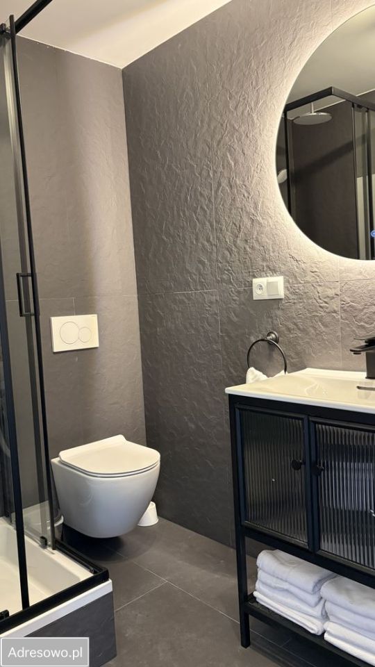 Mieszkanie 2-pokojowe Sosnówka, ul. Liczyrzepy. Zdjęcie 5