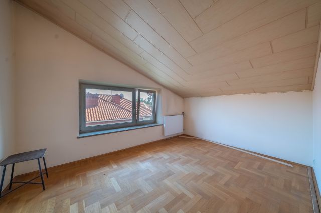 dom wolnostojący, 10 pokoi Marki, ul. Telimeny. Zdjęcie 19