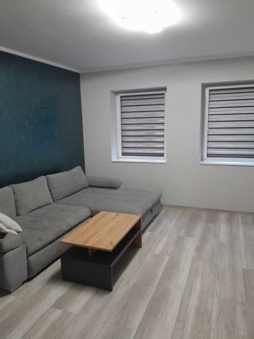 Mieszkanie 3-pokojowe Lewin Brzeski, ul. Kilińskiego. Zdjęcie 1