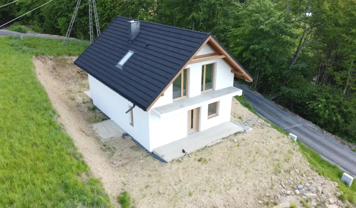 dom wolnostojący, 5 pokoi Korbielów, ul. Pastorowa