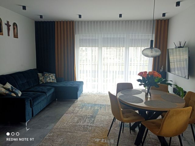 Mieszkanie 4-pokojowe Piła Zamość, ul. Artura Grottgera. Zdjęcie 1