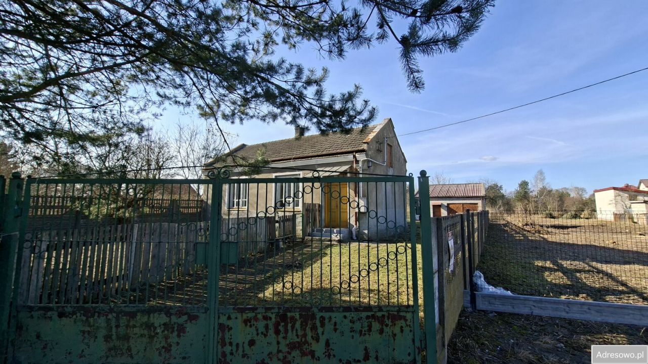 dom wolnostojący, 3 pokoje Ostrowiec Świętokrzyski, ul. Ostrowiecka. Zdjęcie 3
