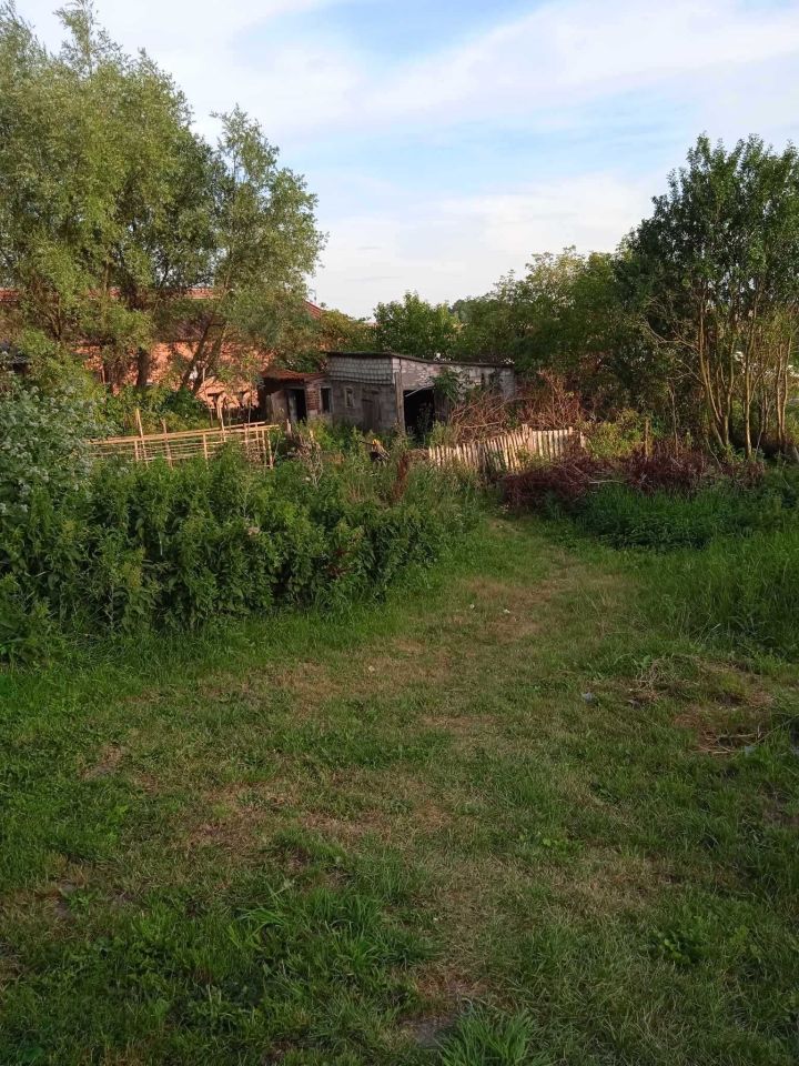 bliźniak, 3 pokoje Jurgi. Zdjęcie 3