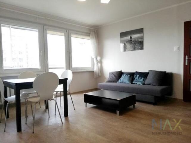 Mieszkanie 2-pokojowe Kraków Kurdwanów, ul. Marii i Bolesława Wysłouchów. Zdjęcie 2