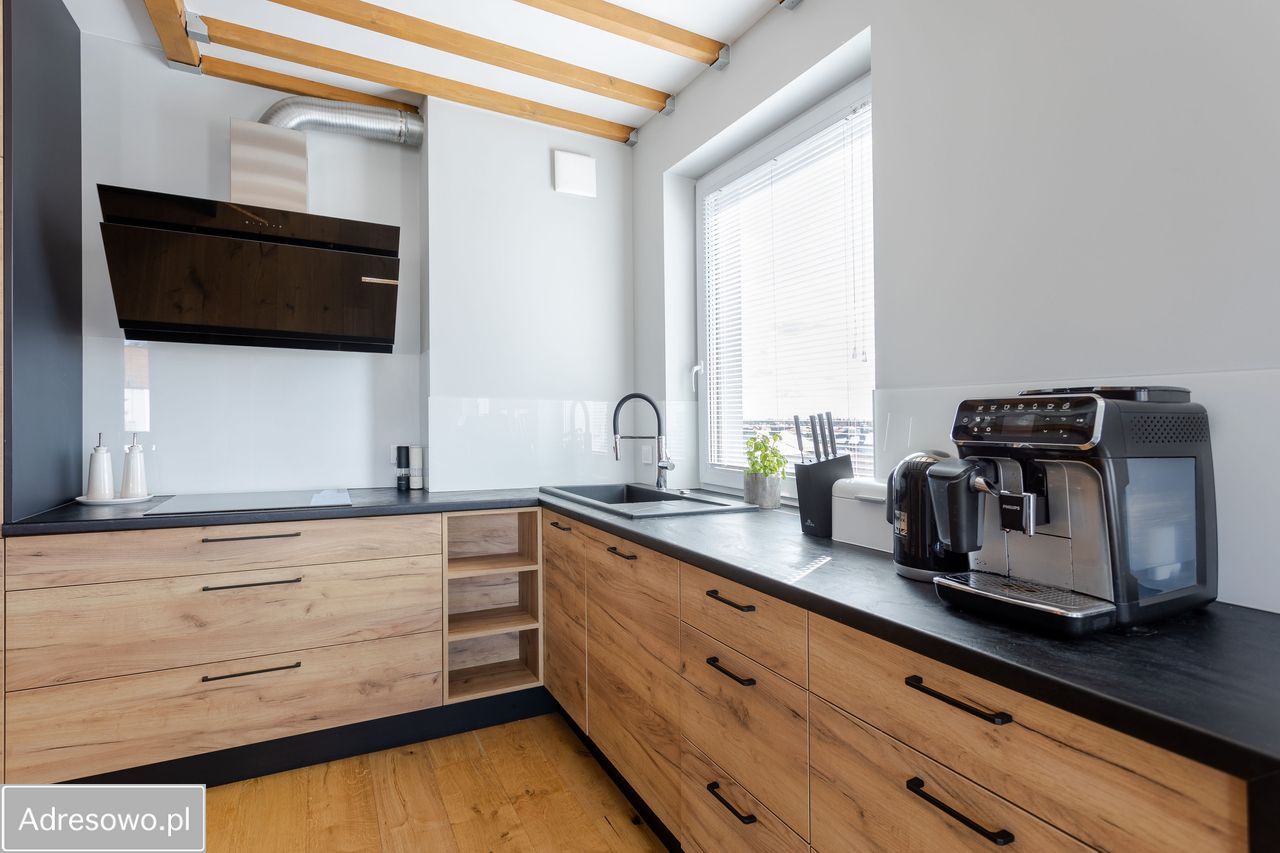 Mieszkanie 4-pokojowe Łomianki Dolne, al. Fryderyka Chopina. Zdjęcie 3