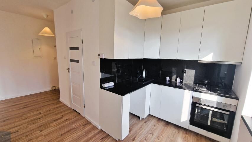 Mieszkanie 2-pokojowe Zabrze, ul. gen. Charlesa de Gaulle'a. Zdjęcie 1