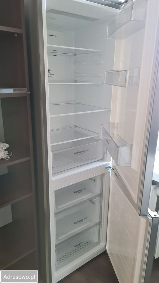 Mieszkanie 3-pokojowe Bielsko-Biała Leszczyny, ul. Piotra Bardowskiego. Zdjęcie 3