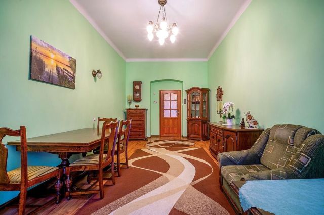 Mieszkanie 4-pokojowe Łódź, ul. Piotrkowska. Zdjęcie 2