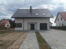 dom wolnostojący, 3 pokoje Radomice Lipa, ul. Główna. Zdjęcie 1