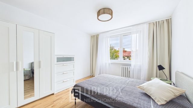 Mieszkanie 2-pokojowe Warszawa Bielany, ul. Hansa Christiana Andersena. Zdjęcie 5