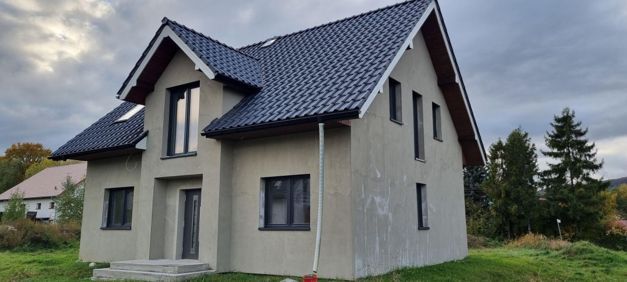 dom wolnostojący, 4 pokoje Sulistrowice, ul. Letnia