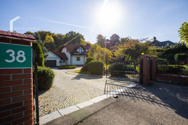 dom wolnostojący, 4 pokoje Bielsko-Biała, ul. Biblioteczna. Zdjęcie 28