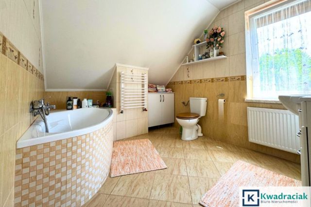 dom wolnostojący, 4 pokoje Lesko. Zdjęcie 19
