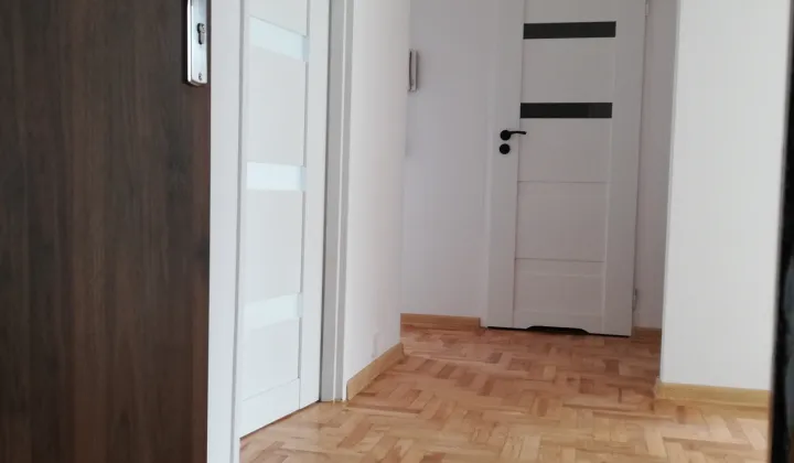 Mieszkanie 3-pokojowe Krosno Śródmieście, ul. Niepodległości