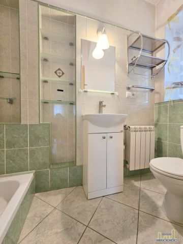 dom wolnostojący, 5 pokoi Mochy, ul. 3 Maja. Zdjęcie 7