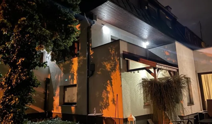 dom szeregowy, 5 pokoi Wrocław Krzyki, ul. Tenisowa