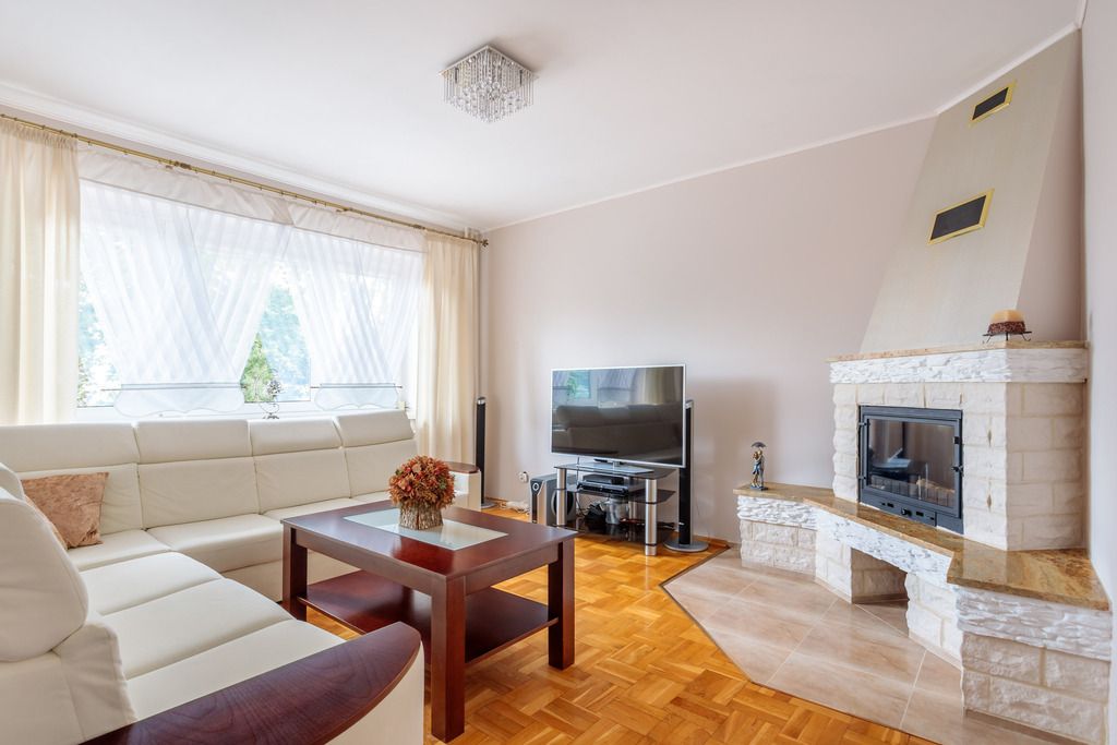 dom wolnostojący, 7 pokoi Warszawa Rembertów, ul. Giermków. Zdjęcie 2